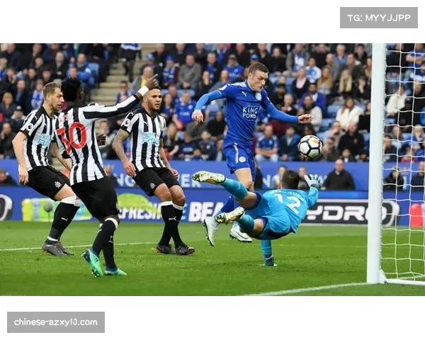 英超球队防守时多用4-4-2 诱使对手进攻边路